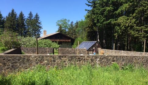 Good_Life_Center__Helen_and_Scott_Nearing_s_farm_in_Maine__RESIZE